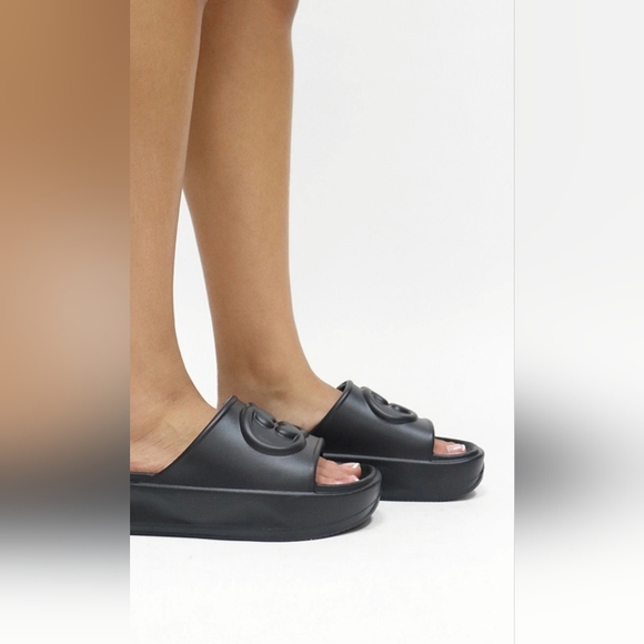 #268 🛑28 (5,6,7) FINAL PRICE Must Have Fabulous Chunky Sole Rubber Slides - Picture 6 of 16